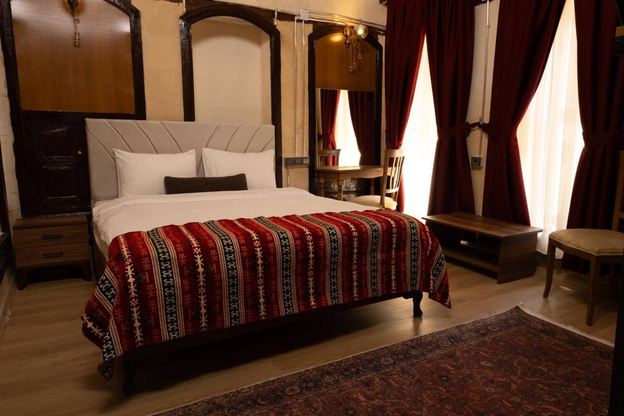 Dostlar Konagi Hotel Sahinbey ภายนอก รูปภาพ