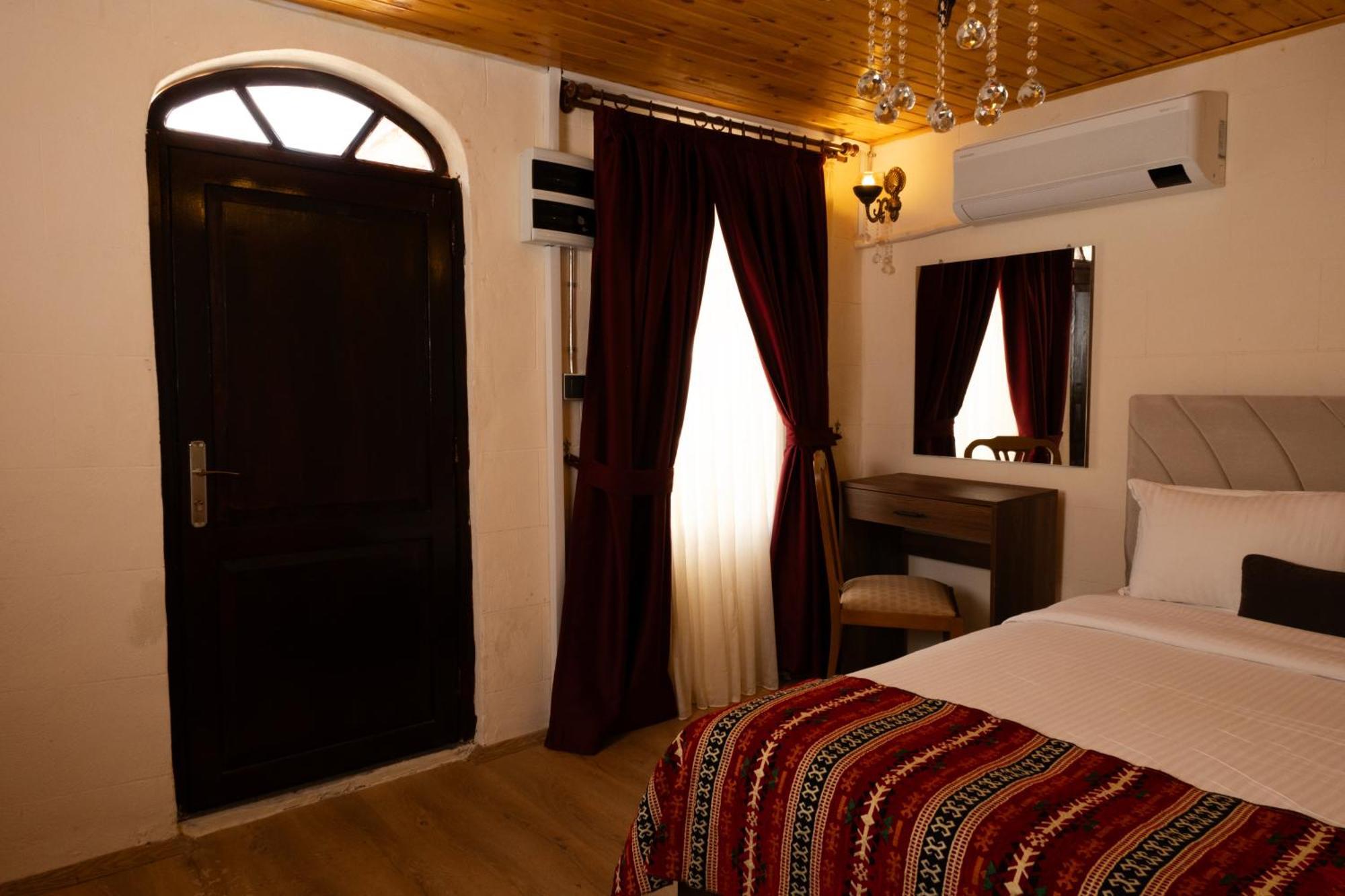 Dostlar Konagi Hotel Sahinbey ภายนอก รูปภาพ